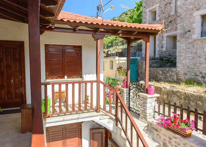 דירה δημητσανασ τοποσ νύμφη αγνώ